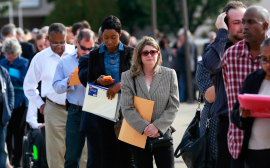 U.S. jobless claims down