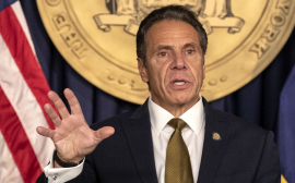 Andrew Cuomo suggests that only vaccinated people should be allowed in bars and restaurants