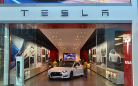 Tesla sets shares split date: Aug 25 for Three-for-One Split Shares