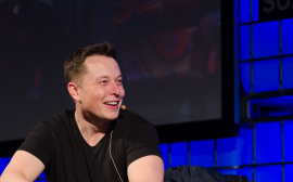 Elon Musk Upset Over Bezos Snub After 2004 SpaceX Tour, Reveals New Book