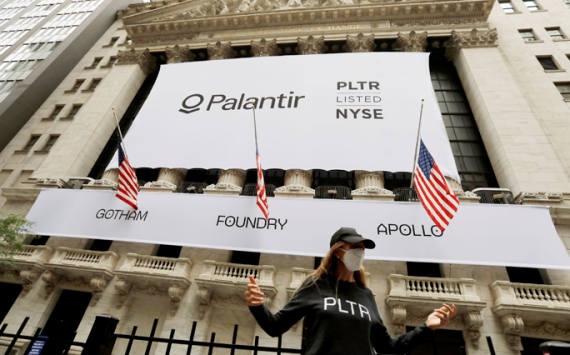 Palantir shares increased by 20%