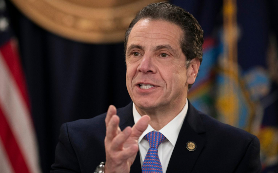 Andrew Cuomo announced about serving people inside restaurants