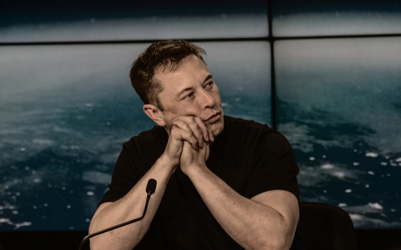 Elon Musk explains reasons for buying Twitter